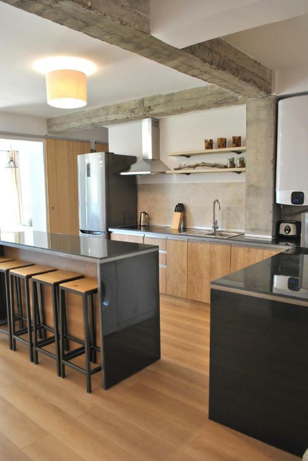 The Boho-Chic Oasis, Lovely City Center Apartment Малага Екстер'єр фото